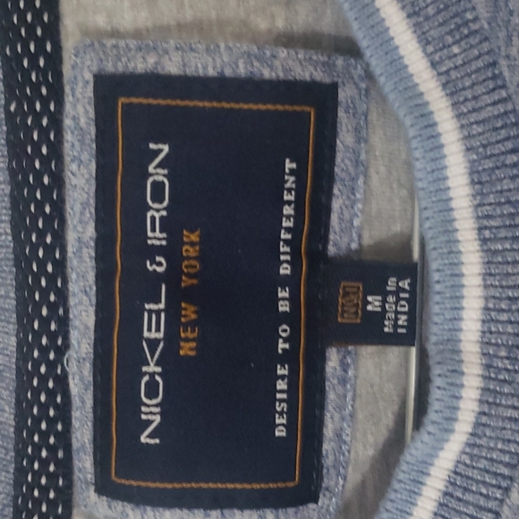 Men’s Blue T-shirt with short sleeves. - Picture 2 of 2